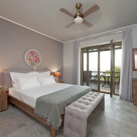 Βίλα Amazing Messinia | Private Pool Junior Sea View | Private Pool & Sea Views *